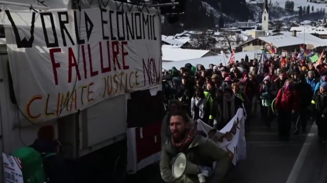 Guerra in Svizzera per parlare di Pace